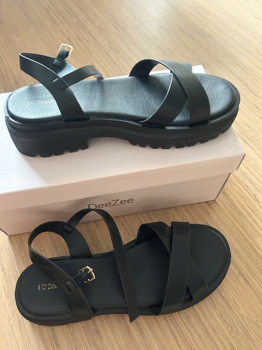 Дамски сандали DeeZee