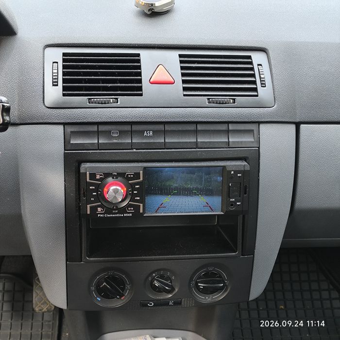 Vand Skoda Fabia  1.4 16v Berlina cu hayon