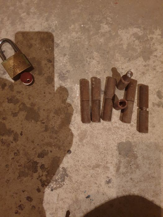 Панти за желязна врата безупречни заваряват се направо на изделието.