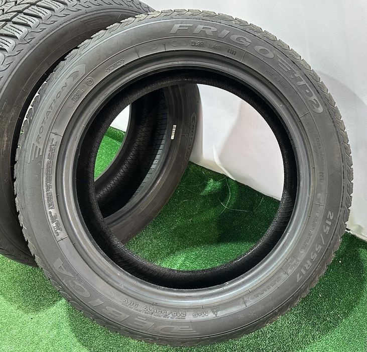 2бр 215/55r17 DEBICA зимни