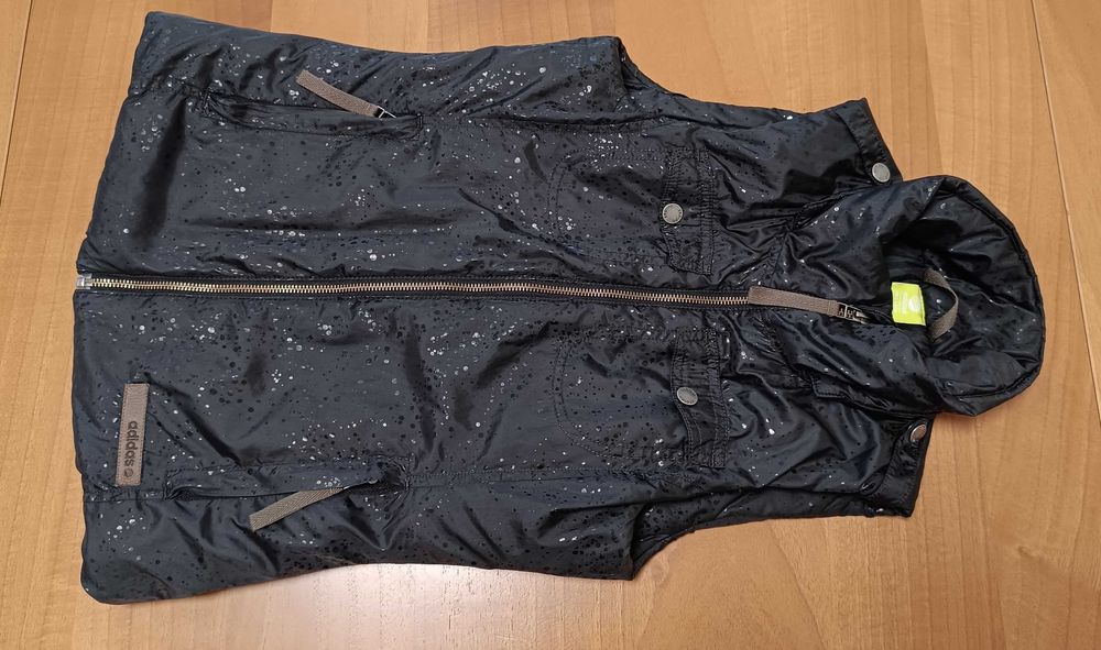 Adidas-Neo-Много Запазен