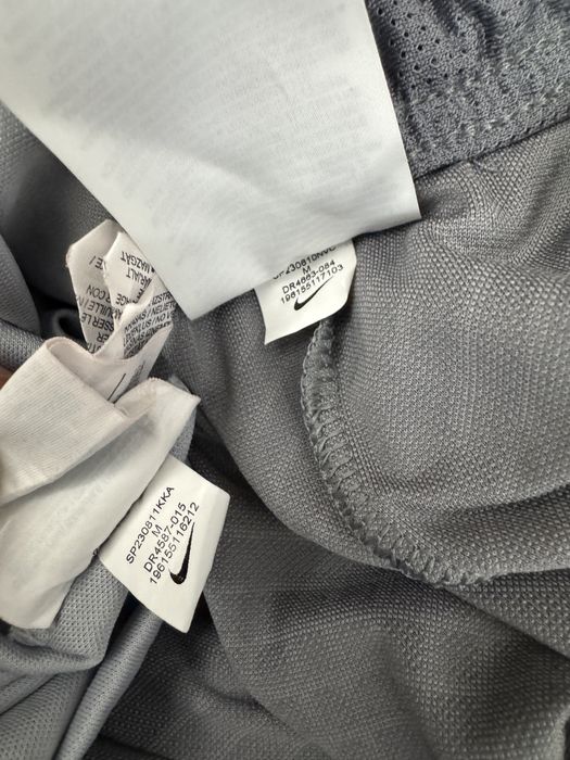 Echipament Nike Liverpool FC antrenament original mărimea M