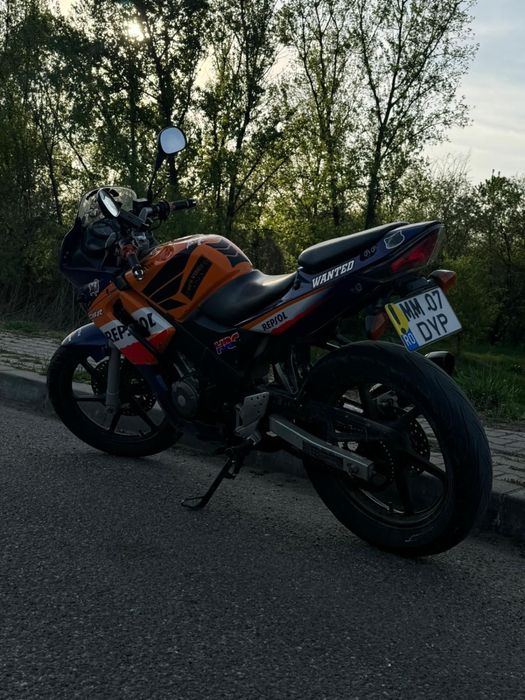 Honda CBR125 R Repsol