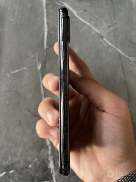 Iphone xs holati zurr batareka usileni quyulgan mazza qilip ishlatadi