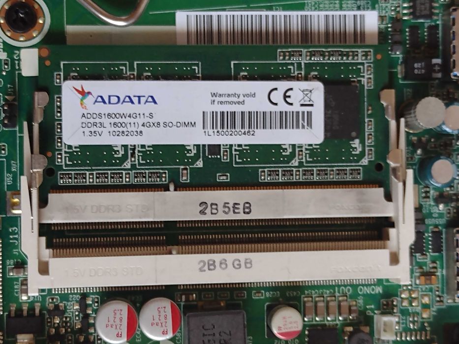 Mini PC  Lenovo ThinkCentre M95p за части или ремонт