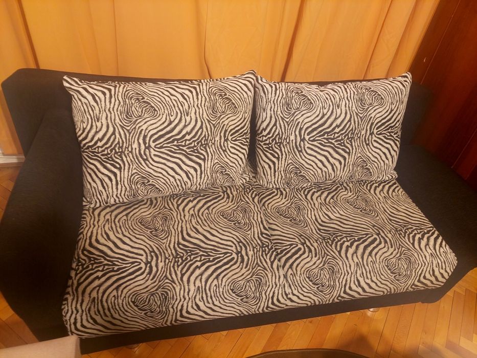 Canapea extensibila