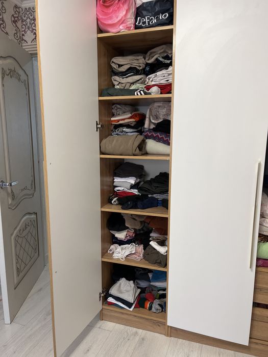 Шкаф продаетсяяя