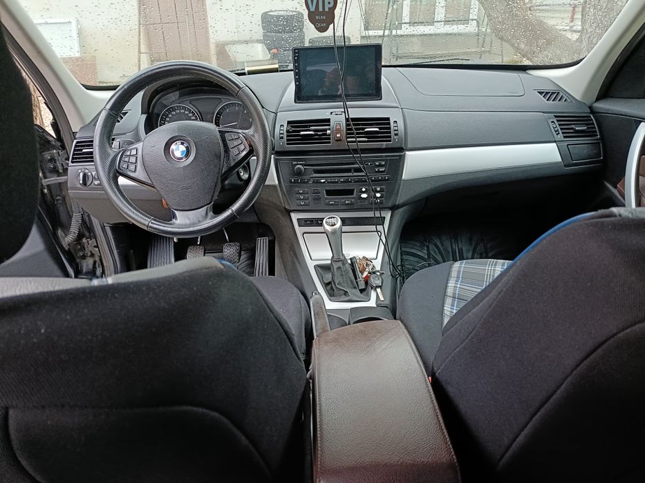 Vând BMW X3  model 2006