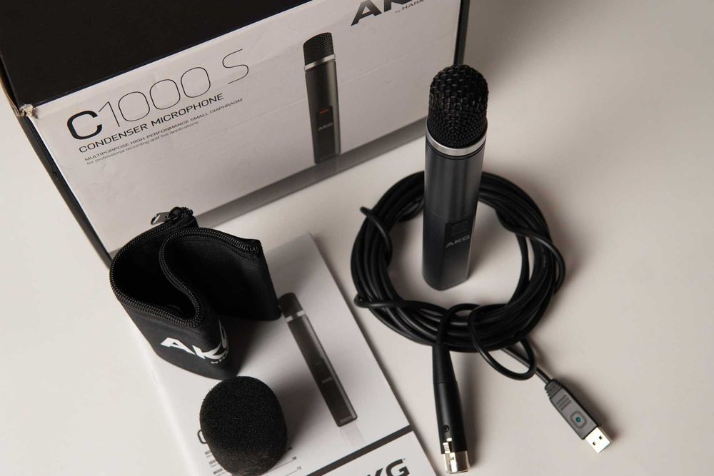 Microfon cu condensator AKG C1000S MK4