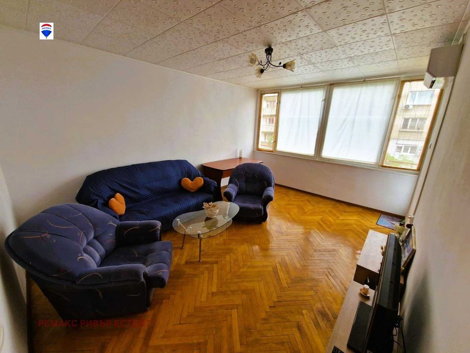 Дава се под наем Двустаен апартамент в Русе, Широк център - 65 кв.м за 244.8 € - Снимка #1