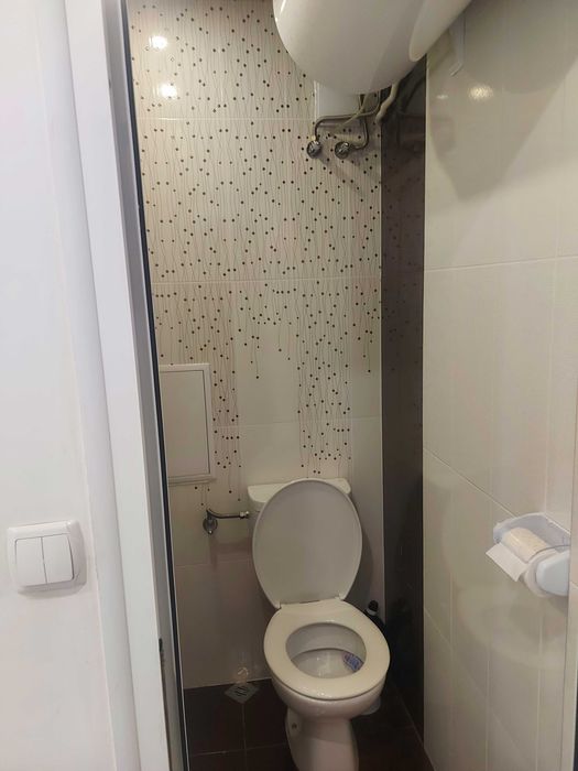 Дава се под наем Тристаен апартамент в Плевен, Дружба 3 - 110 кв.м за 459 € - Снимка #6