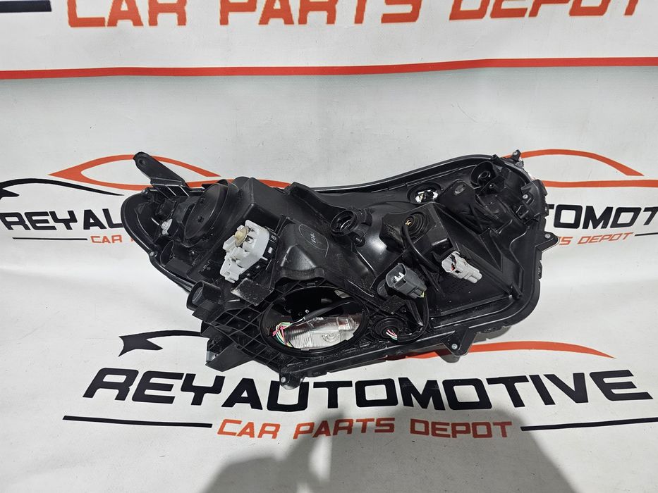 Far stanga full led Toyota Rav4 Rav 4 dupa 2015 cod W3049