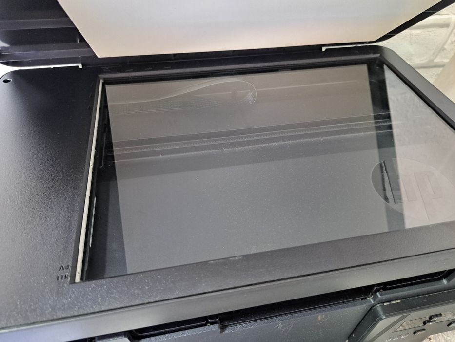 Продам МФУ принтер 3в1 HP Laser Jet Pro M125a (идеал)