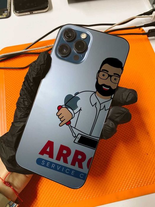 Service reparații iPhone - Schimbare geam / spate / capac / display