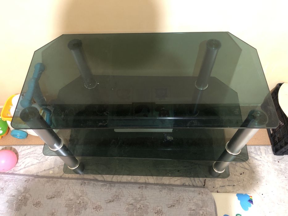 Продается подставка для телевизора