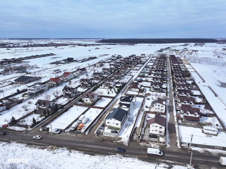 Teren intravilan /Sabareni ,stradal,deschidere dubla