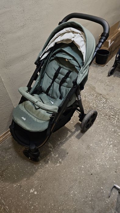 Детская коляска Joie