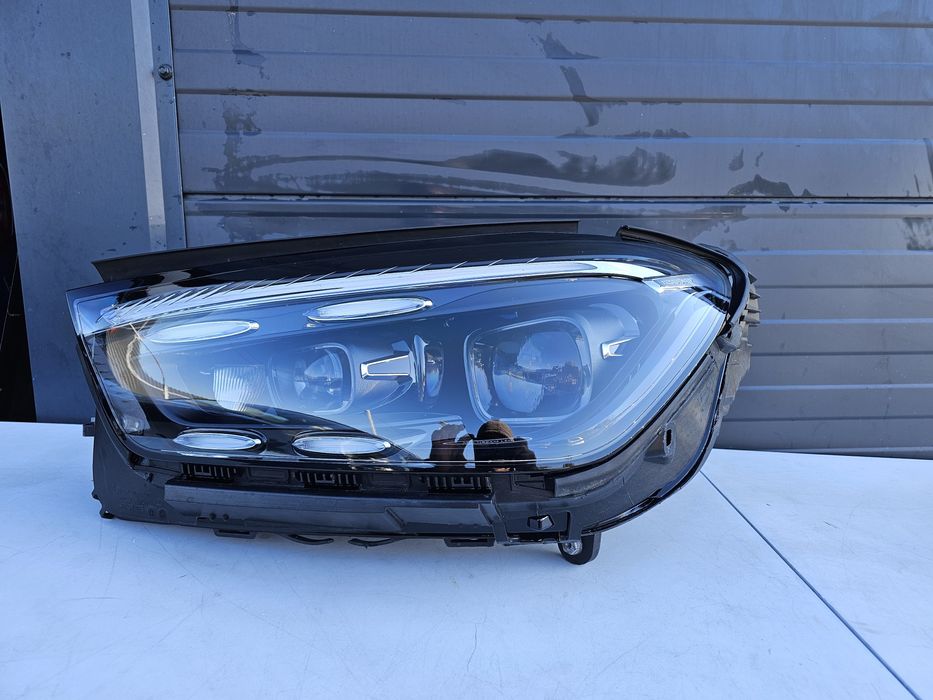 Far stanga Mercedes GLE W167 Facelift