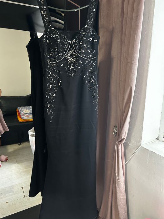 Стилна рокля със сако