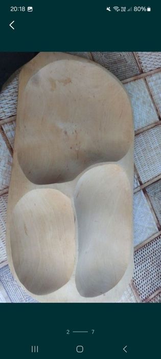 Platou lemn,suport căni,sticle de vin