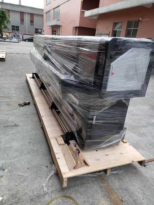 широкоформатный принтер баннер натяжной потолок banner printer potolok