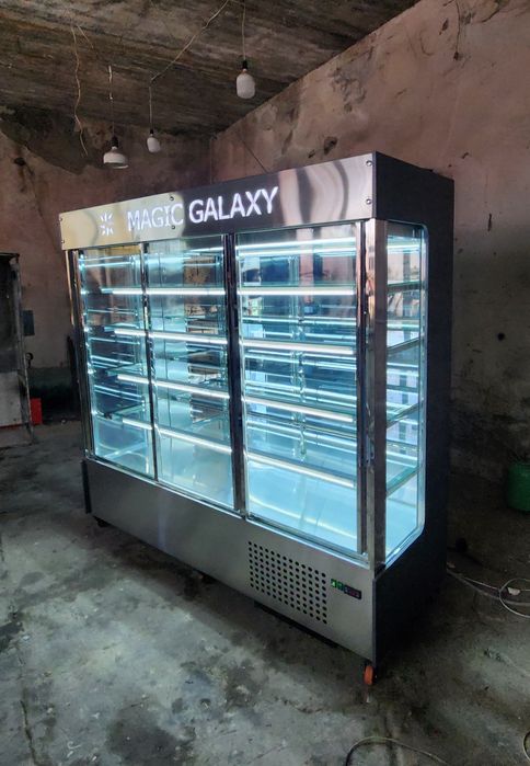 Витриные холодильник