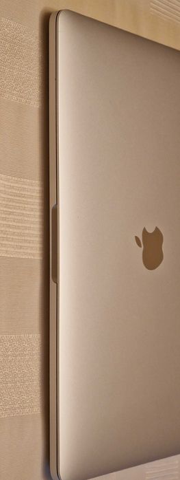 Macbook Pro 13 M1, 16gb ram, 250gb storage