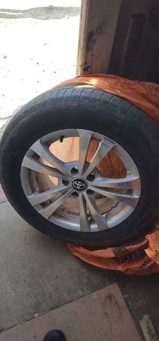 Продам Тойета Калдина