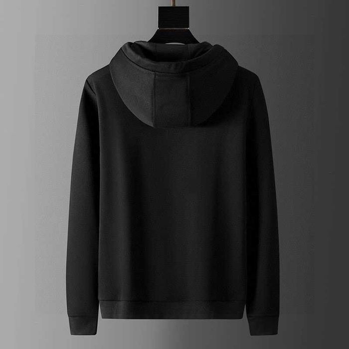 Aduc pe comanda Compleu BERBERRY orice model