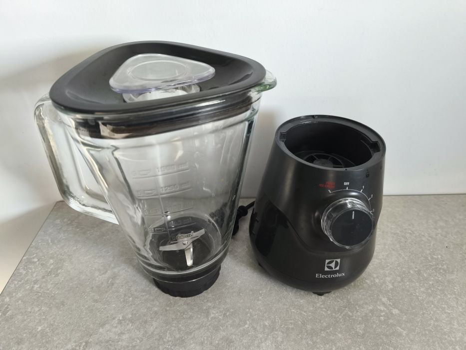 Blender Electrolux Creative Collection ESB5400BK