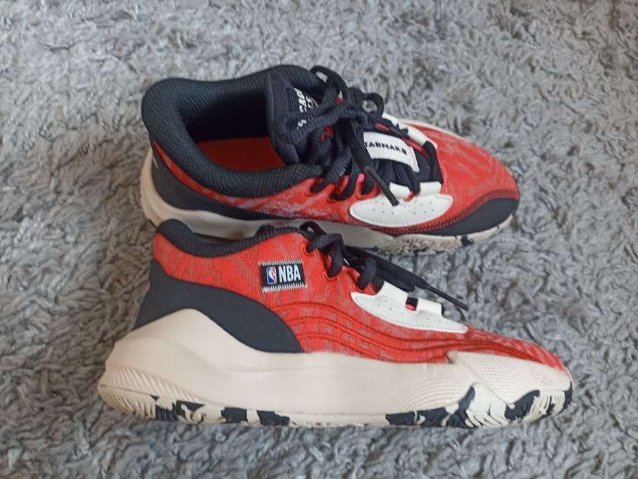 Нови детски маратонки NBA