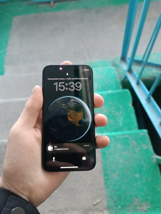 Продам айфон 12 мини