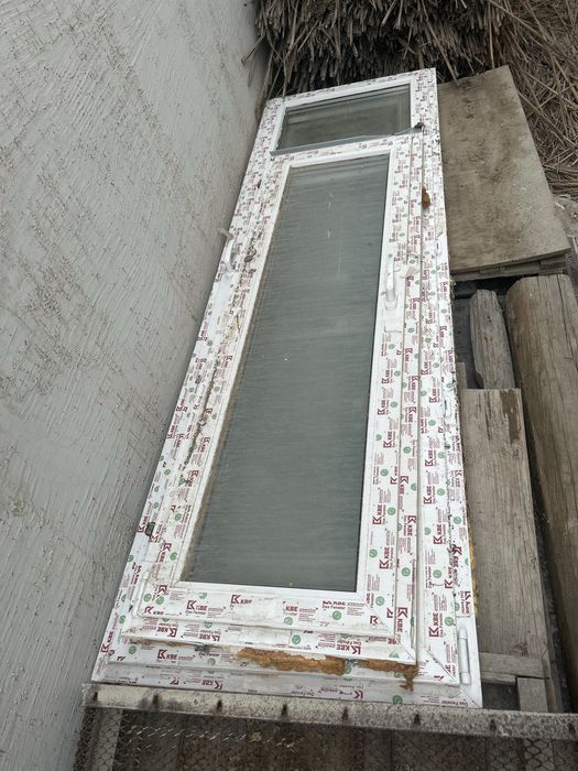 Балконные двери/отдельно есть окно