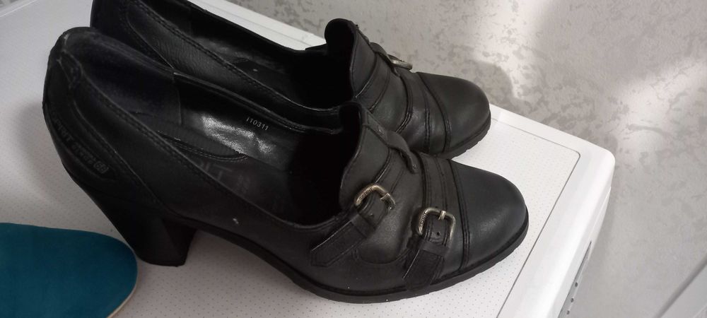 Дамски оОбувки, 39 номер