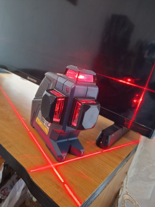 Nivel laser profesional Bosch 360 grade