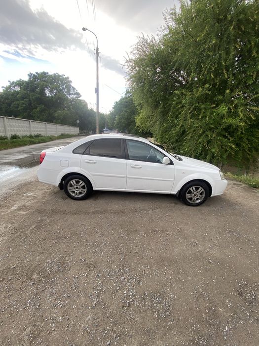 Chevrolet Lacetti / Gentra 2009 — 4