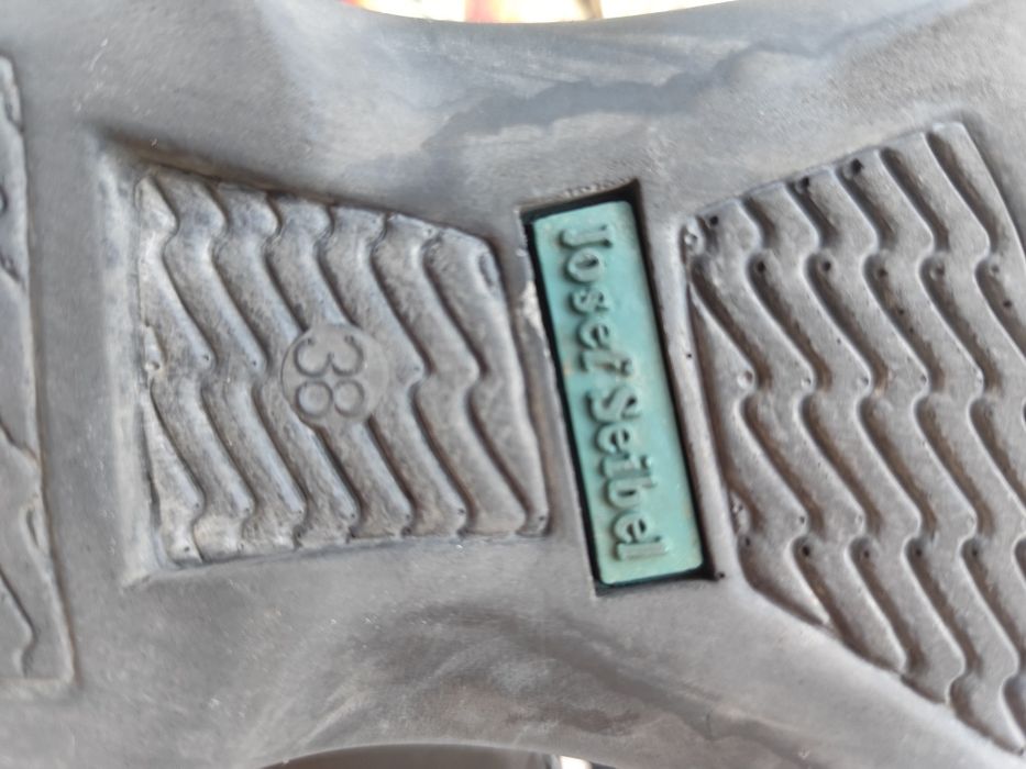 Josef Seibel Дамски / момичешки сандали 38 нр, изцяло eстдествена кожа