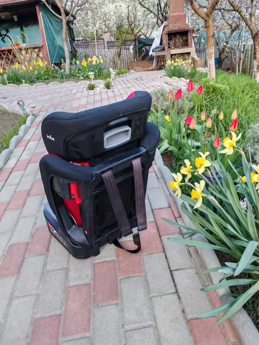 Vând scaun auto Joie universal 9-36 kg