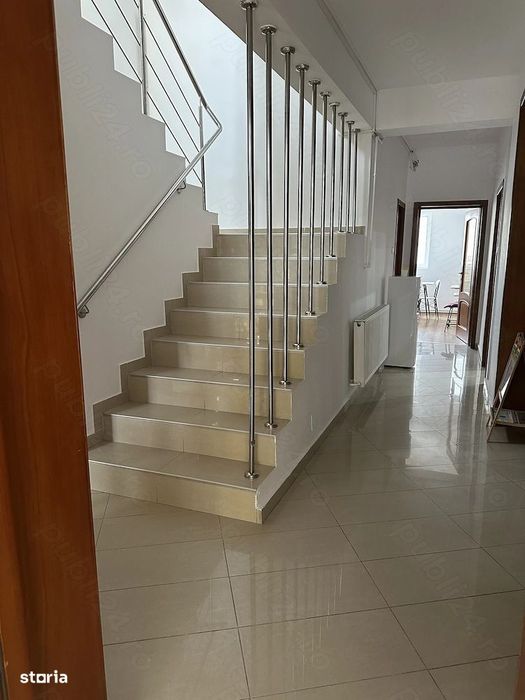 Tineretului.Vila de inchiriat 6 camere