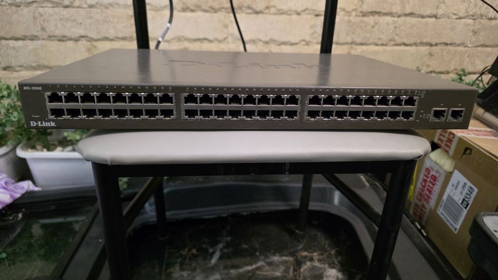 Коммутатор D-LINK DES - 1050G 48 port