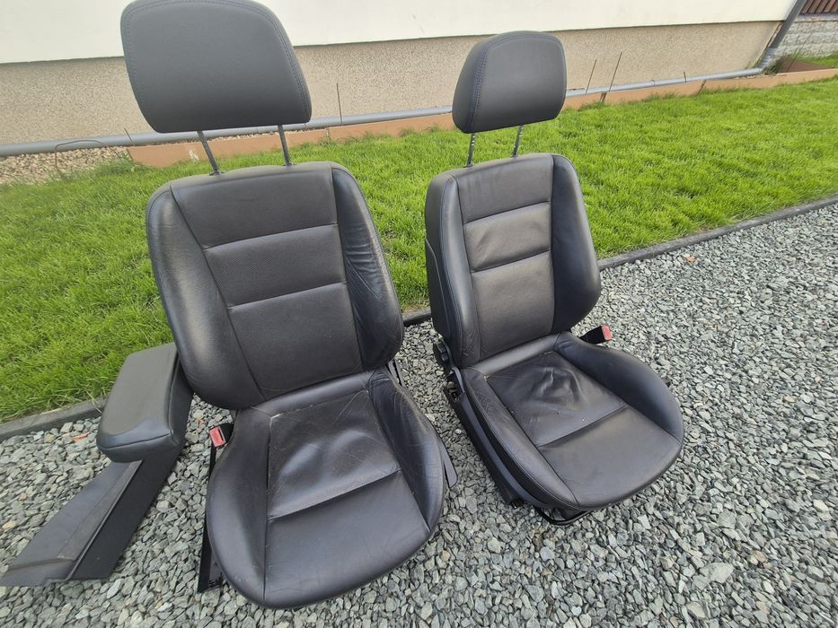 Vând interior de piele pentru opel zafira b