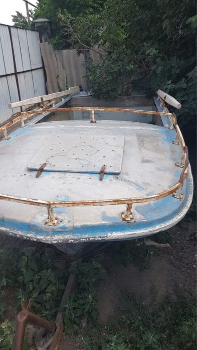Продам лодку Объ 3