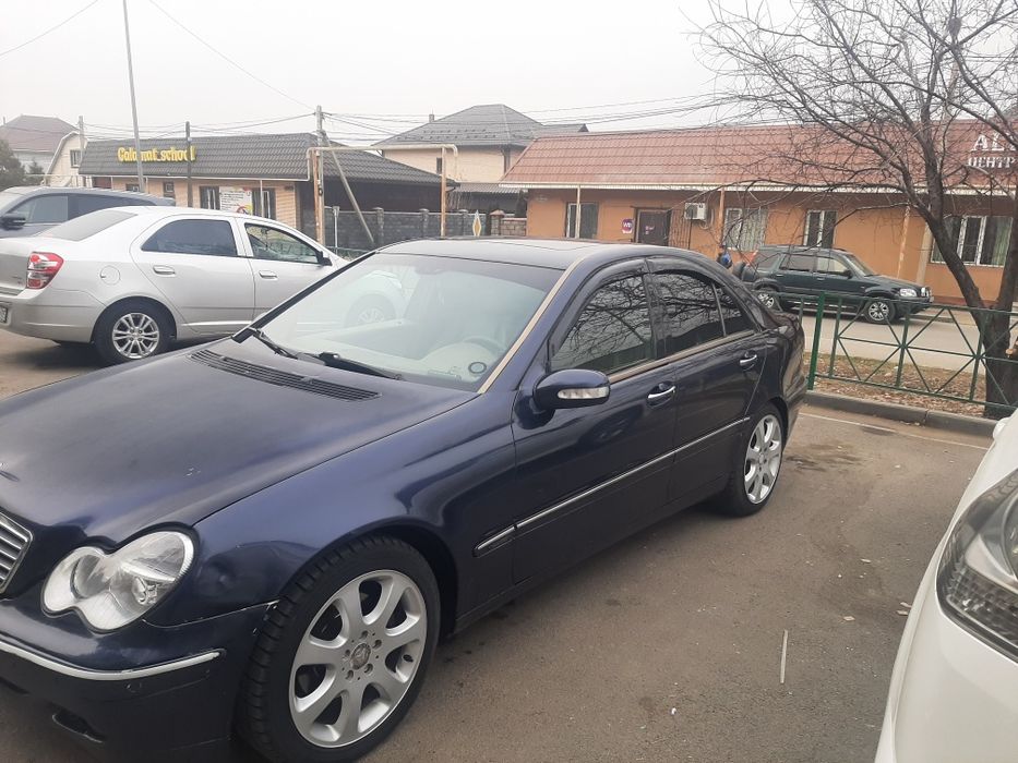 Мерседес С 240 ,