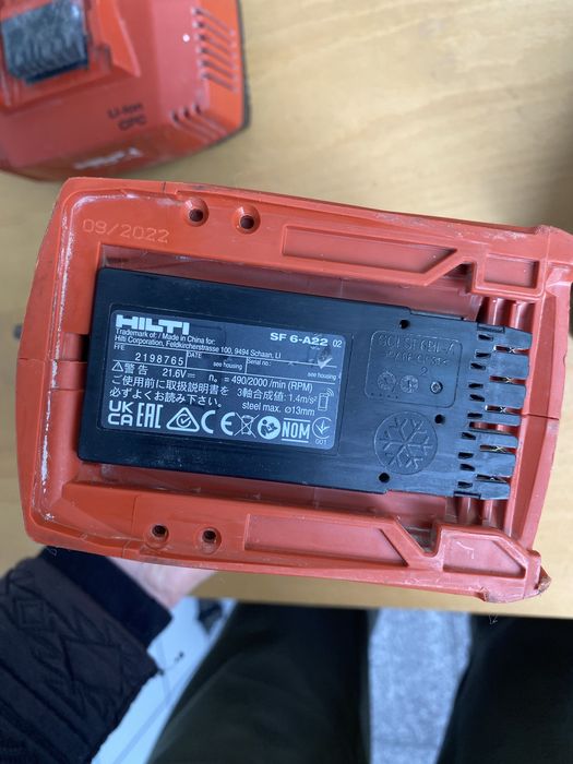 HILTI SF 6-A22 ATC - КАТО НОВ - Мощен и качествен безчетков винтоверт