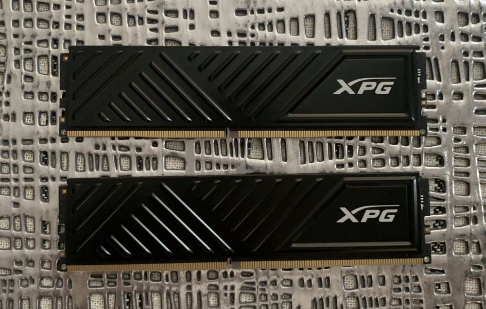 Kit memorii desktop udimm Adata xpg gammix d35  2x32ddr4 3600Mhz