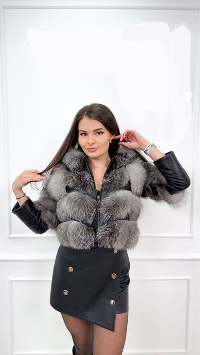 Geaca de blana naturala cu maneci si gluga detasabile