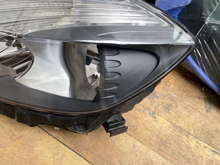 Far Mercedes A Class w176 2013 - 2015 far stanga