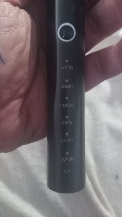 Електрическа четка за зъби