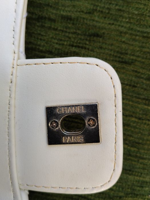 Vând geantă damă Chanel