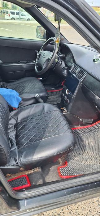 Продам приору 2011 года